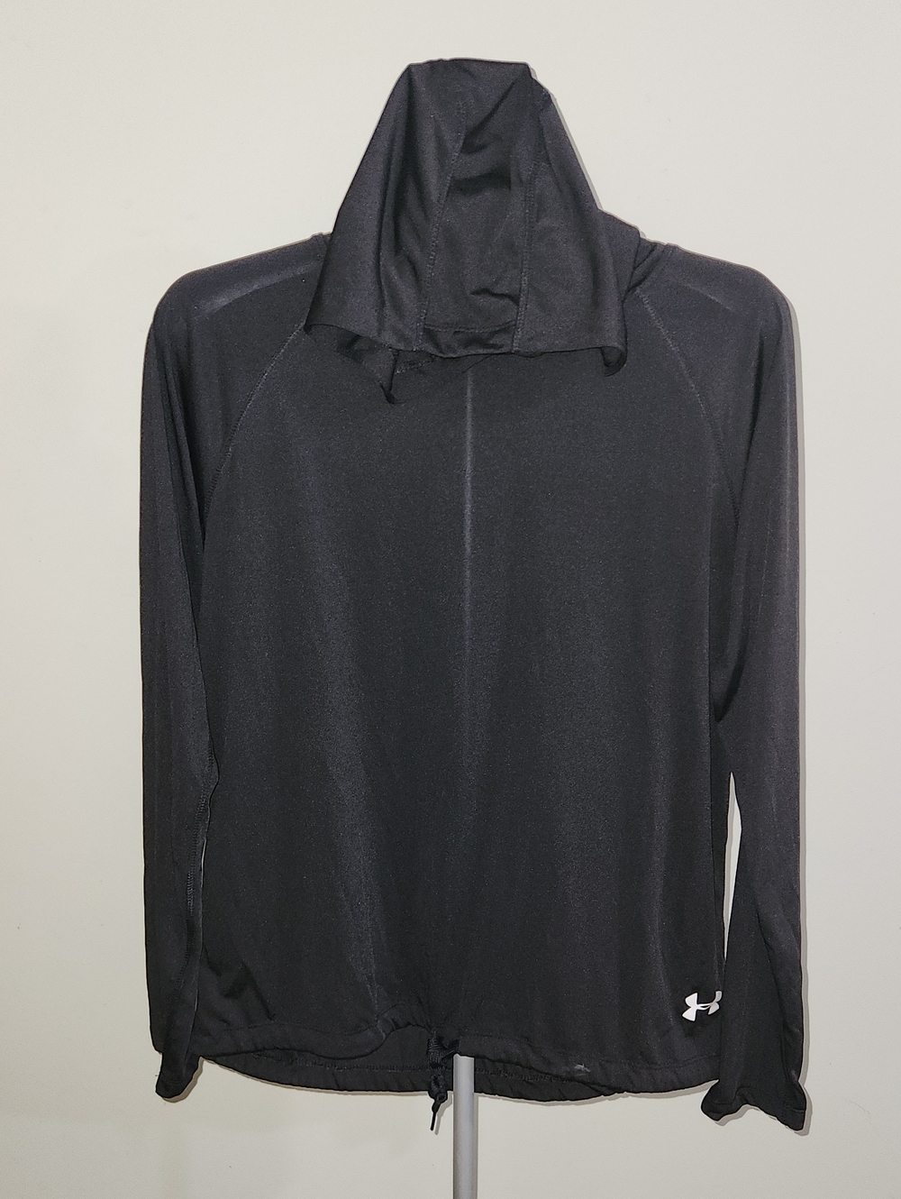 Under Armour Womens Heatgear Velocity Twist Hoodie. Size Medium.